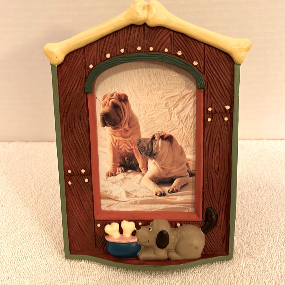Dog themed picture frame
